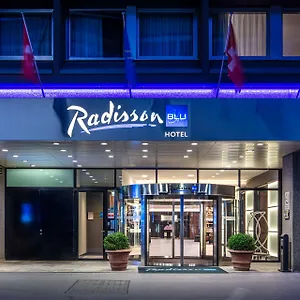 מלון Radisson Blu,, בזל