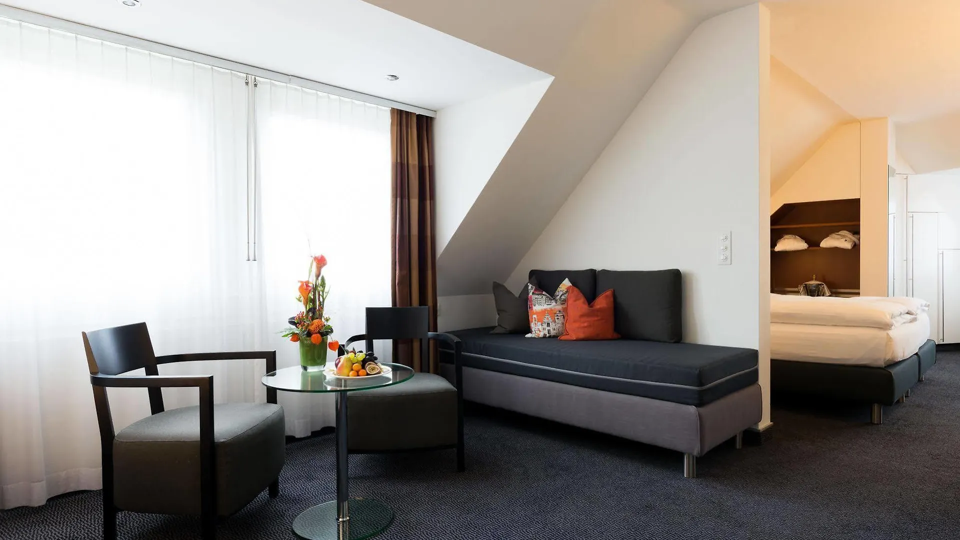 Hotel Basel - Da Wohnen, Wo Basel Lebt!